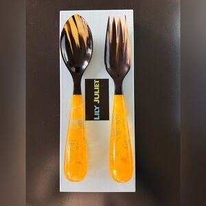 Lily Juliet Grand Slam Servers - Yellow Resin & Horn - NEW IN BOX